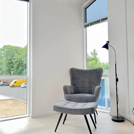 Spacious Modern 3 Bedroom With Balcony Located In The Charming Harbour City, Gilleleje, Διαμέρισμα